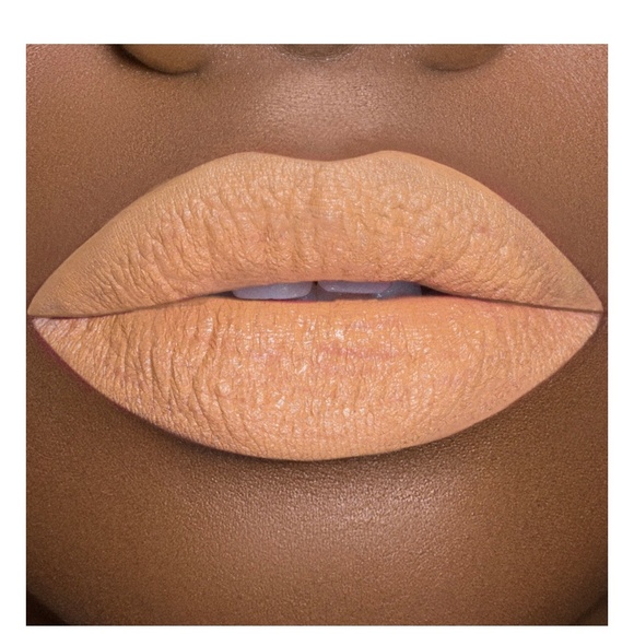 New in Box Jeffree Star‎ Velvet Trap Lipstick in Gardening Hxe Muted Yellow Nude - Picture 2 of 9